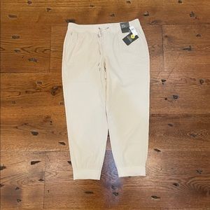 Gap Fit Hike Jogger